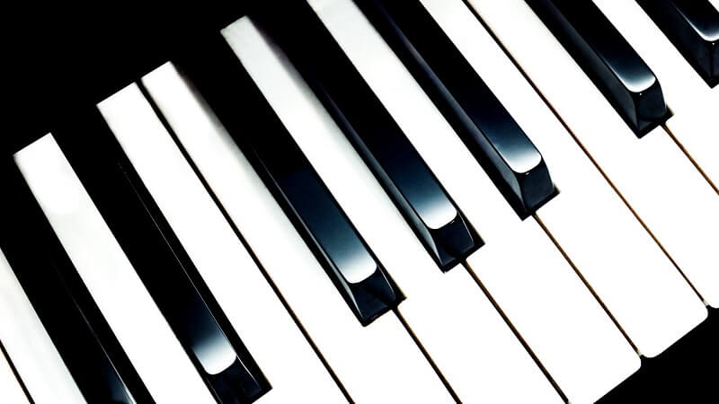 Combien coutent des cours de piano en ligne ?